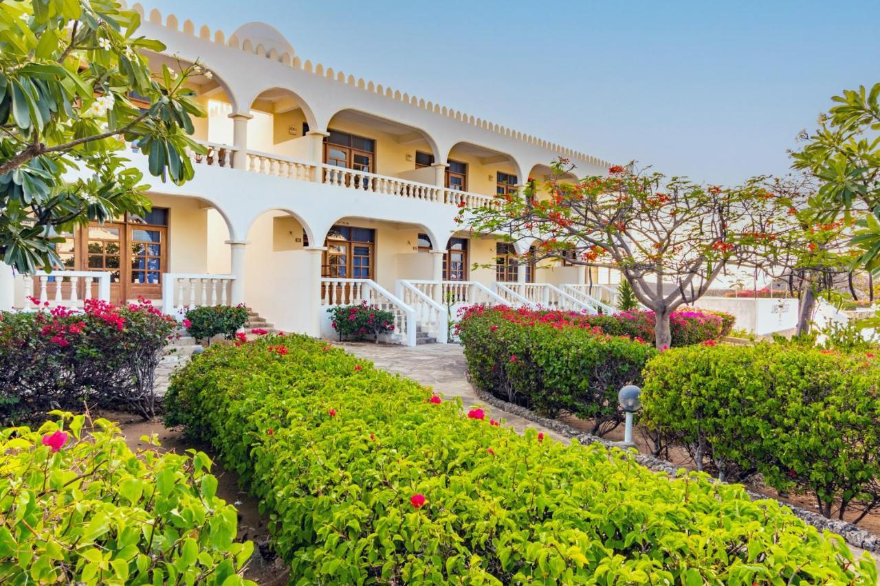 Jumbo Club Watamu Hotel Bagian luar foto